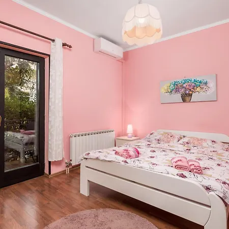 Camelia & Martina 게스트하우스 오파티아