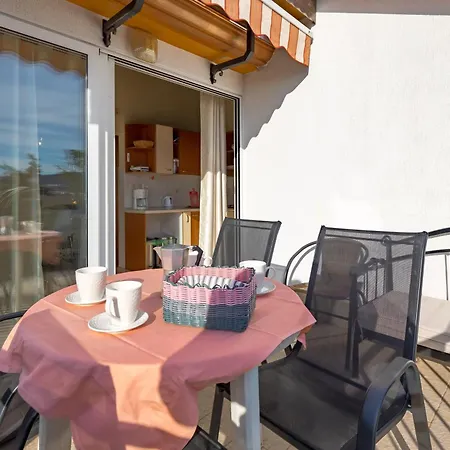 Camelia & Martina 게스트하우스 3*